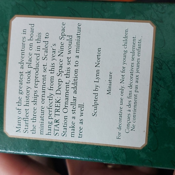 Hallmark Star Trek Starfleet Legends CHRISTMAS TREE ORNAMENTS - Picture 5 of 6